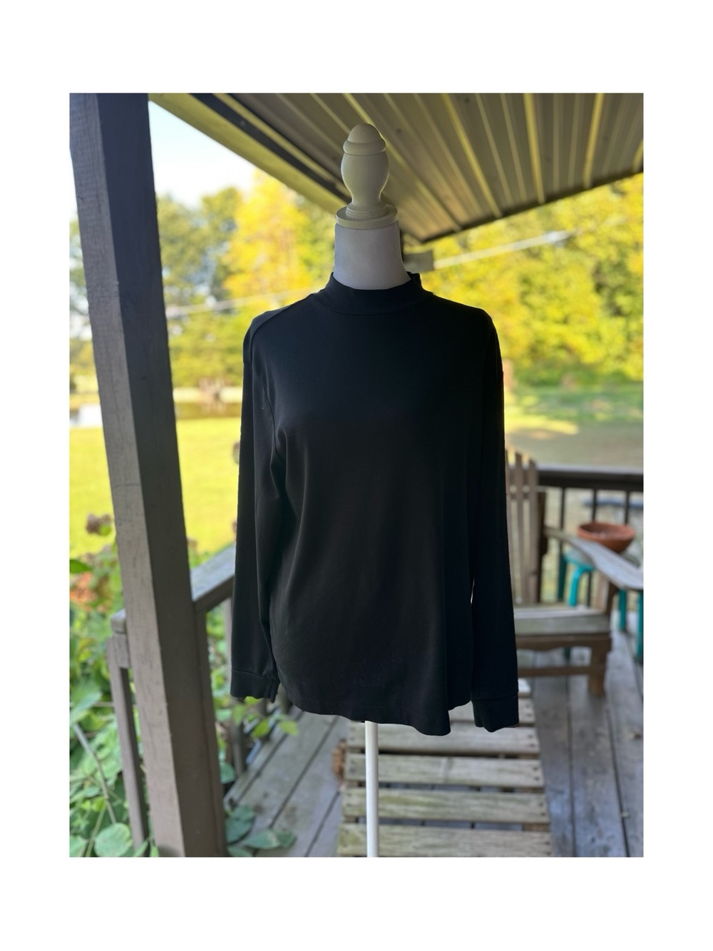 Murano Liquid Luxury Women's Black Long-Sleeve Mock Neck Tee Size Medium